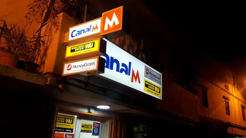 مأساة كبيرة تهز مئات الأسر المغربية بعد هروب مدير شركة مالية كبرى